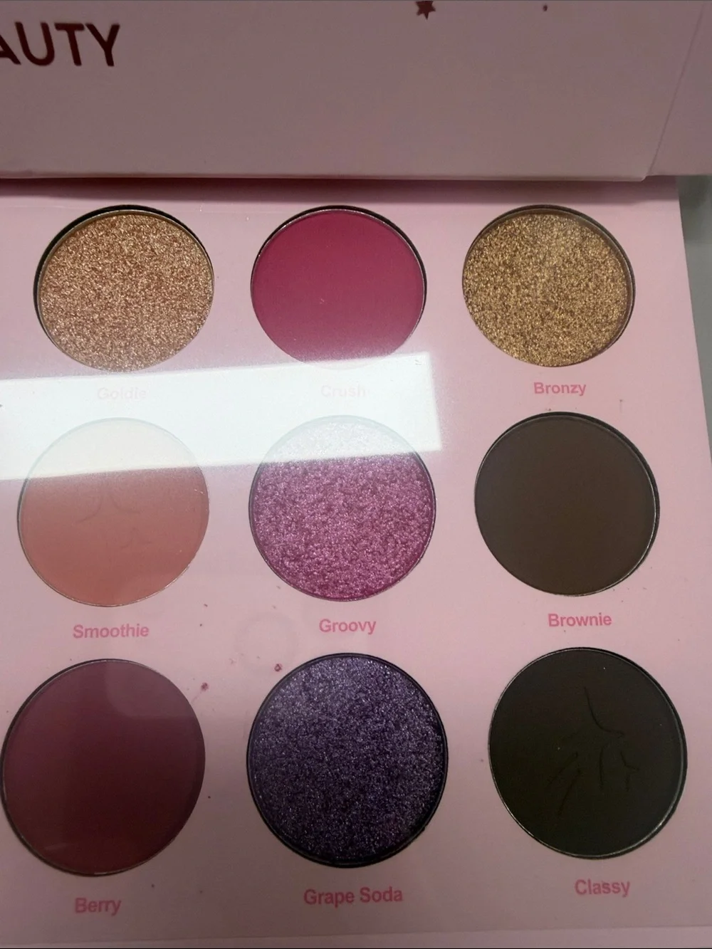 Moonslice Beauty 15-Color Pink Eyeshadow Palette